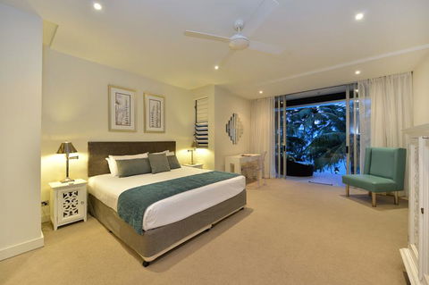 Drift Beachfront Condos - Broome Tourism 1