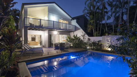 Driftaway - Port Douglas - Broome Tourism 1