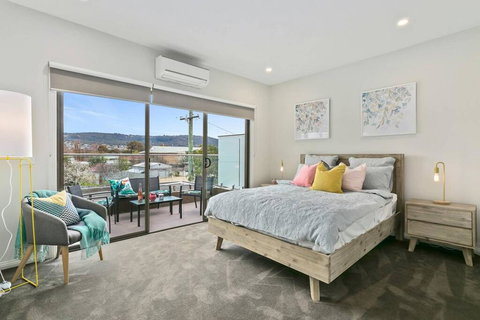 Dromana 300m Beach Shops And Cafes Table Tennis - Broome Tourism 0