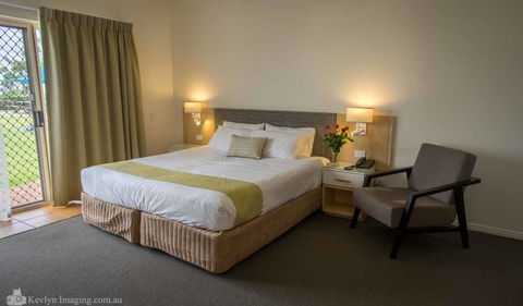Eagle Heights Mountain Resort - Broome Tourism 2