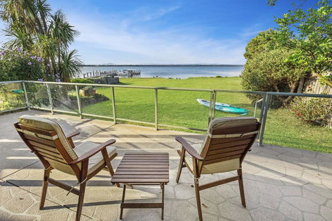 Eagle Point Getaway - Waterfront Serenity! - Broome Tourism 0