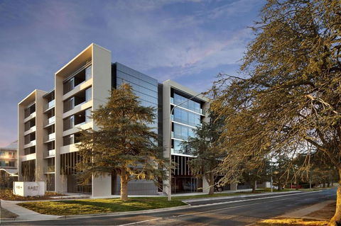 East Hotel And Apartments - Broome Tourism 0