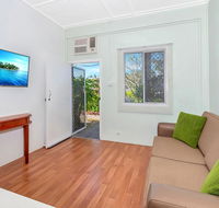 Easy Going Holiday Unit On McKenzie MK5 - Broome Tourism