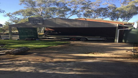 Echuca Retreat Holiday House - Broome Tourism 1