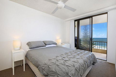 Edgecliffe Unit 7, 4 Bulcock Beach Esplanade Kings Beach - Broome Tourism 3