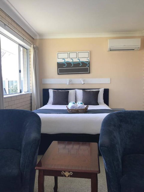Edgewater Motel - Broome Tourism 3