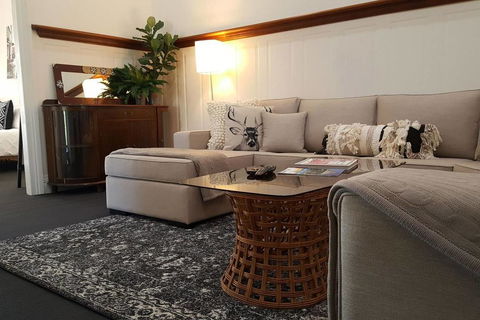 Edward Lane Apt3 - Broome Tourism 2