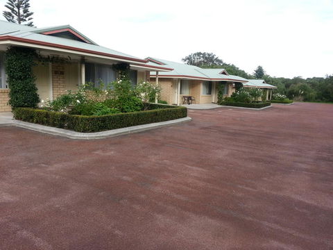 Emu Point Motel - Broome Tourism 0