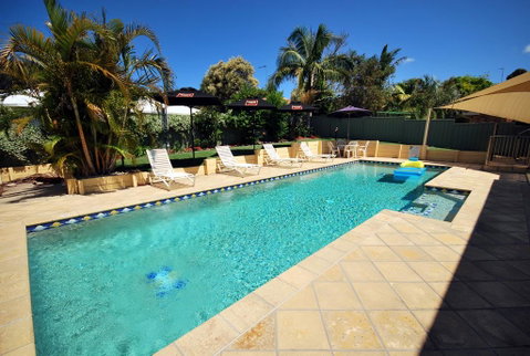 Endless Summer - Broome Tourism 0
