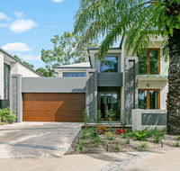 Esprit Luxury Retreat Palm Cove - Broome Tourism