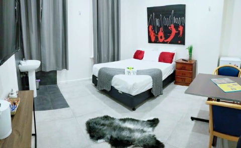 Exchange Hotel Goulburn - Broome Tourism 1
