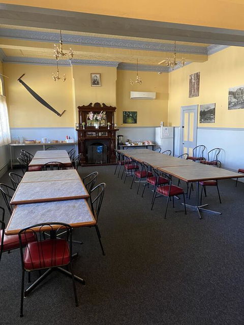Exchange Hotel Greenbushes - Broome Tourism 1