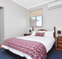 Eyre Hotel