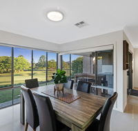 Fairway Village  Windaroo Lakes Golf Club - Broome Tourism