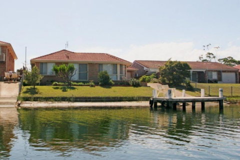 Fisherman's Delight Waterfront - Broome Tourism 2