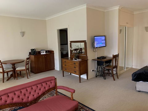 Fitzroy Inn Historic Retreat Mittagong - Broome Tourism 3
