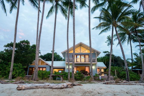 Frangipani Beach House - Newell Beach - Broome Tourism 0