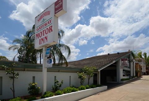 Gateway Motor Inn - Broome Tourism 0