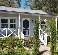Georges at Hepburn - Miner's cottage - Broome Tourism
