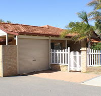 Geraldton Luxury Retreat 2 - Broome Tourism
