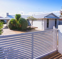 GIFFORD HOUSE