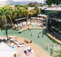 Gilligan's Backpacker Hotel  Resort Cairns - Broome Tourism