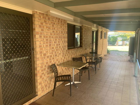 Gin Gin Budget Accommodation - Broome Tourism 1