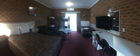 Glider City Motel Benalla - Broome Tourism 1