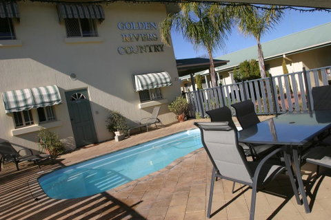 Golden Rivers Holiday Apartments - Broome Tourism 0
