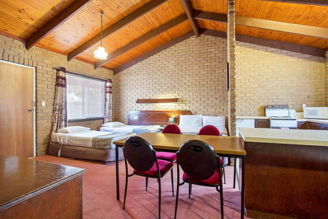 Goldfields Motel - Broome Tourism 3