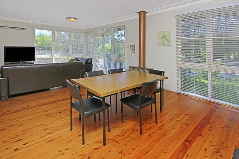GOLF 39 MOLLYMOOK BEACH - Broome Tourism 1
