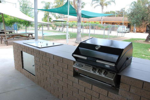 Golfers Lodge Motel - Broome Tourism 3