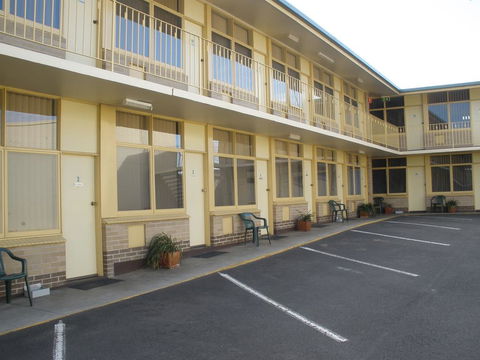 Grand Central Motel - Broome Tourism 1