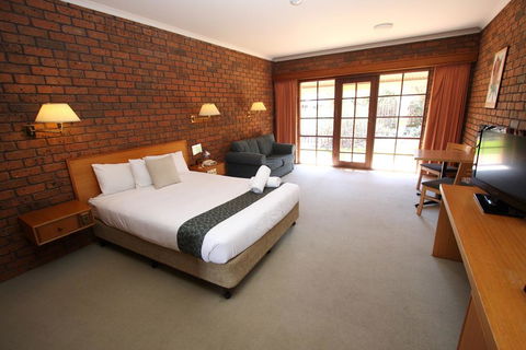 Grange Burn Motel - Broome Tourism 2