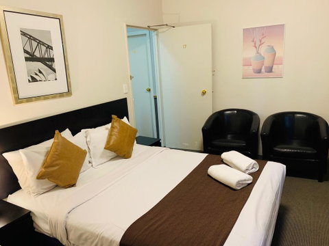 Greenwich Inn Motel - Broome Tourism 3