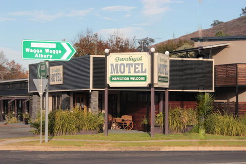 Gundagai Motel - Broome Tourism 0