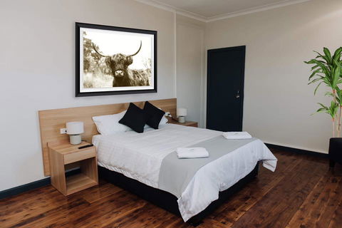 Gunnedah Hotel - Broome Tourism 0
