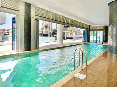 H Luxury Apartment At Surfers Paradise - Broome Tourism 0