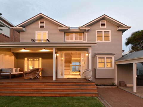 Hamptons Escape - Broome Tourism 0