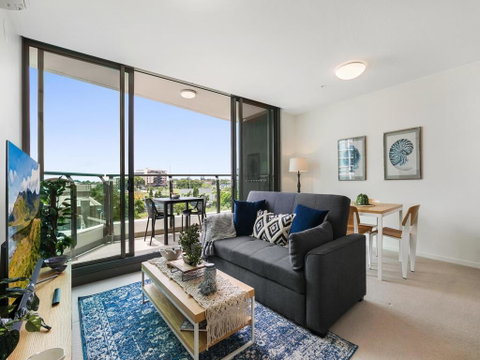 HARBOURSIDE- Hosted By: L'Abode Accommodation - Broome Tourism 0