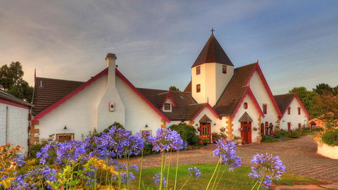 Hatchers Richmond Manor - Broome Tourism 0