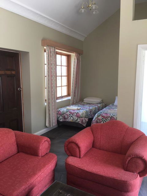 Hatchers Richmond Manor - Broome Tourism 3