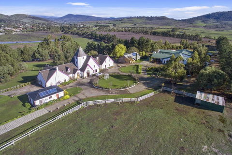 Hatchers Richmond Manor - Broome Tourism 2