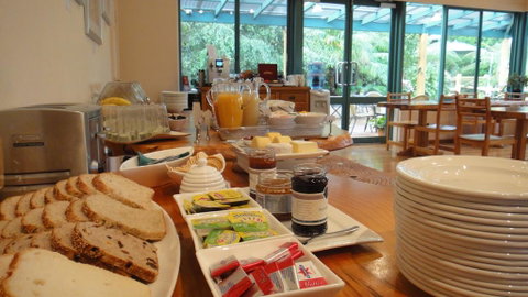 Heritage Trail Lodge - Broome Tourism 2