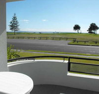 Hi Surf Unit 2 92 Head Street Forster - Broome Tourism