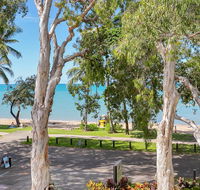 Hibiscus in Marlin Waters Palm Cove - Broome Tourism