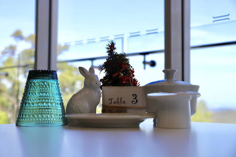 Hilltop On Tamborine - Broome Tourism 2