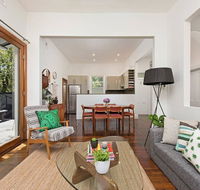 Historic 1890s House With Terraced Backyard Deck - Broome Tourism