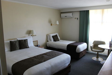 Hospitality Geraldton, SureStay By Best Western - Broome Tourism 3