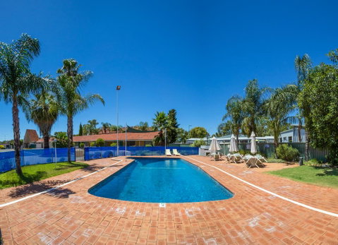 Hospitality Kalgoorlie, SureStay By Best Western - Broome Tourism 0